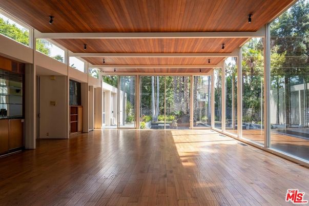 Empty room, Interior, Wooden Ceilings, Wood Texture Flooring
