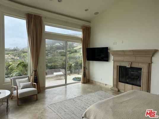 Bedroom, Fireplace, Interior, Recessed Lighting