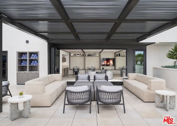 Fireplace, Interior, Living room