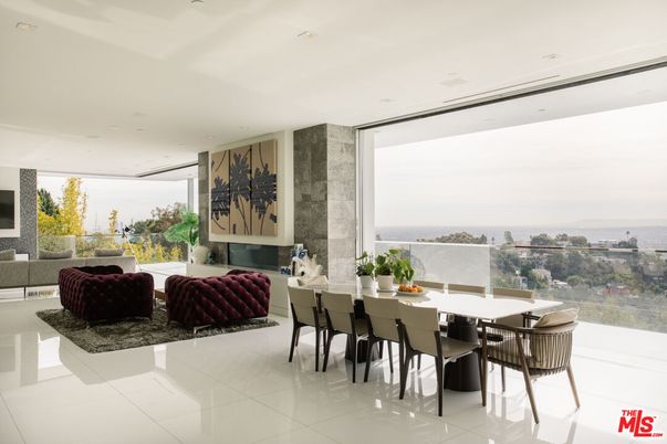 Dining room, Interior, Living room, Recessed Lighting, Water