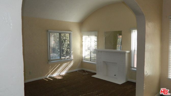 Fireplace, Interior