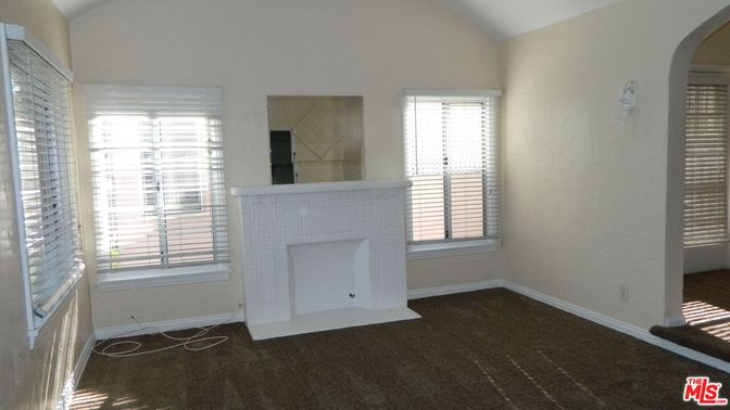 Empty room, Fireplace, Interior