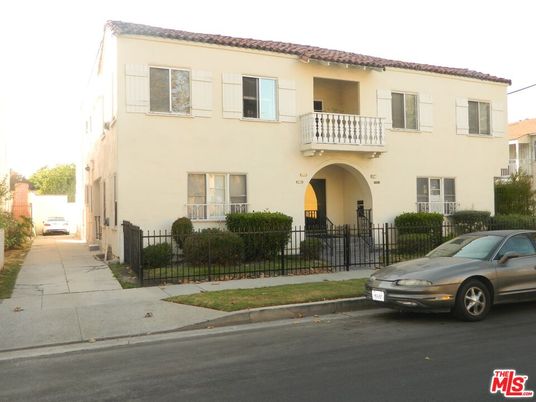 Exterior, Facade, Spanish Mediterranean