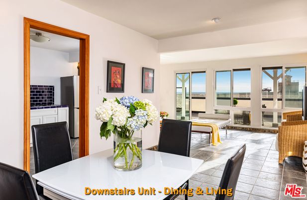 Dining room, Interior, Water