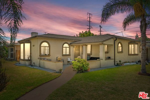 Backyard, Exterior, Facade, Spanish Mediterranean