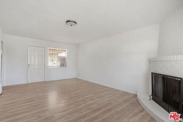 Empty room, Fireplace, Interior, Wood Texture Flooring