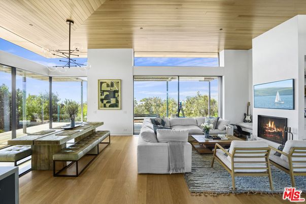 Fireplace, Interior, Living room, Pendant Lights, Wooden Ceilings, Wood Texture Flooring
