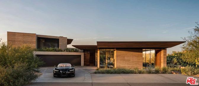 Attached, Exterior, Facade, Modern