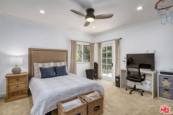 Bedroom, Home Office, Interior, Recessed Lighting