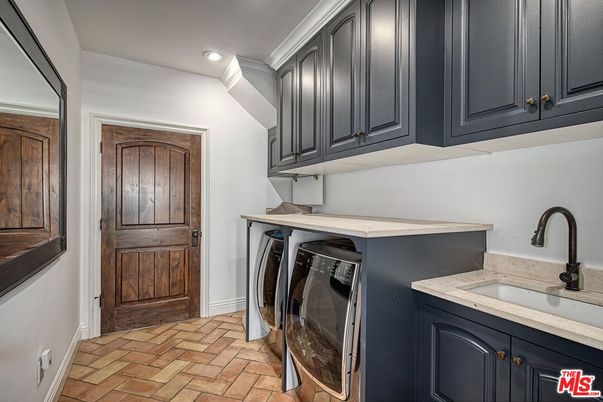 Interior, Recessed Lighting, Washer