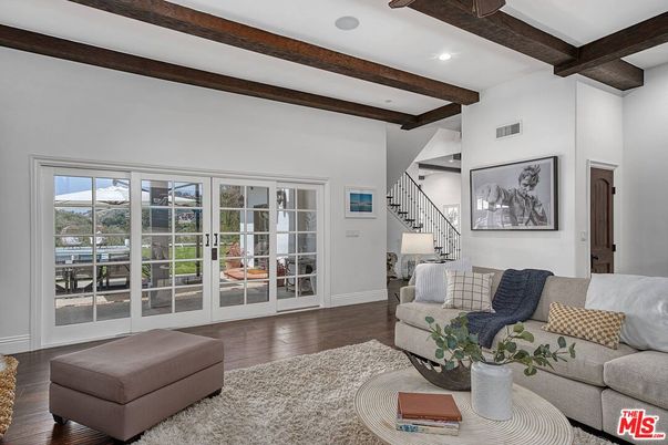 Interior, Living room, Recessed Lighting, Wooden Beams, Wood Texture Flooring