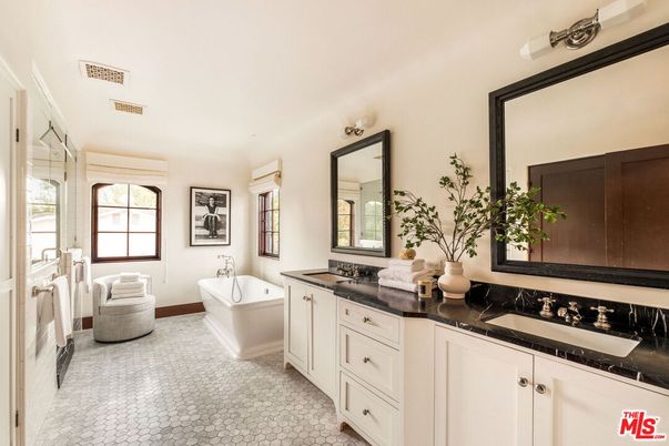 Bathroom, Dual Sink Vanities, Free Standing Baths, Interior
