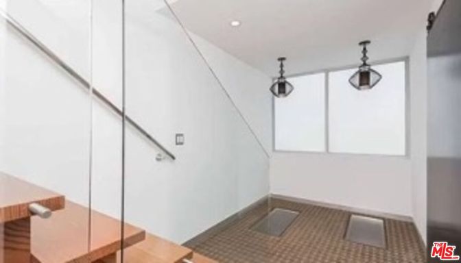 Bathroom, Interior, Pendant Lights, Recessed Lighting