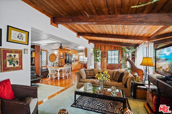 Dining room, Interior, Living room, Wooden Beams, Wooden Ceilings, Wood Texture Flooring