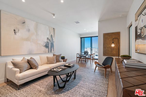 Dining room, Interior, Living room, Recessed Lighting, Wood Texture Flooring