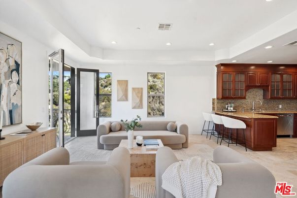 Interior, Kitchen, Living room, Recessed Lighting