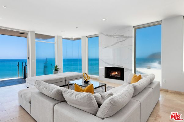 Fireplace, Interior, Living room, Marble Walls, Recessed Lighting, Water