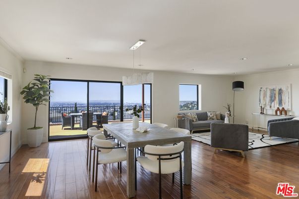 Dining room, Interior, Living room, Recessed Lighting, Wood Texture Flooring