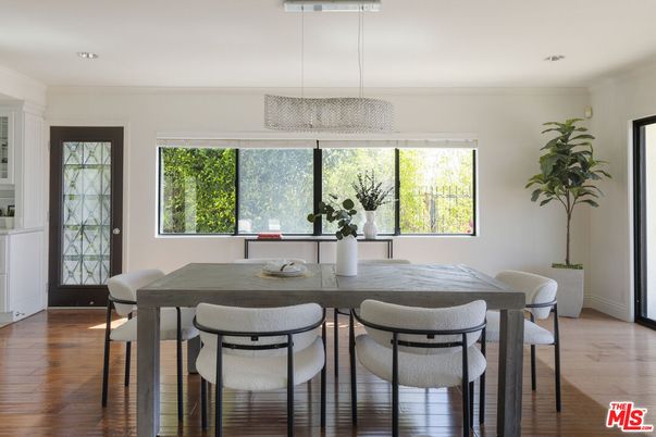 Dining room, Interior, Pendant Lights, Recessed Lighting, Wood Texture Flooring