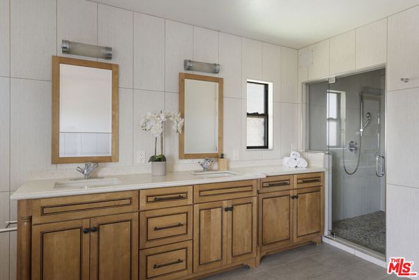 Bathroom, Dual Sink Vanities, Glass Shower, Interior