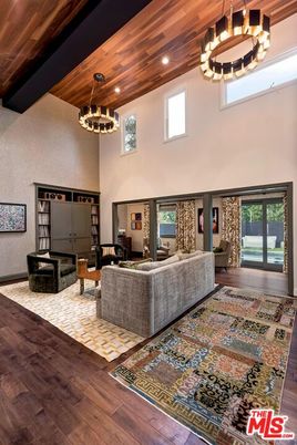 Chandelier, Interior, Living room, Pendant Lights, Recessed Lighting, Wooden Ceilings, Wood Texture Flooring