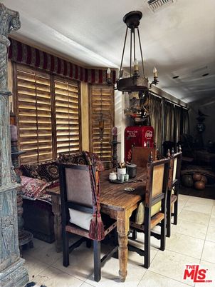 Dining room, Interior, Pendant Lights