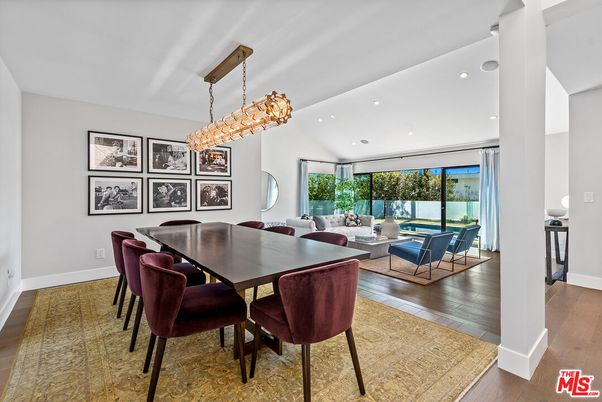 Dining room, Interior, Living room, Pendant Lights, Recessed Lighting, Wood Texture Flooring