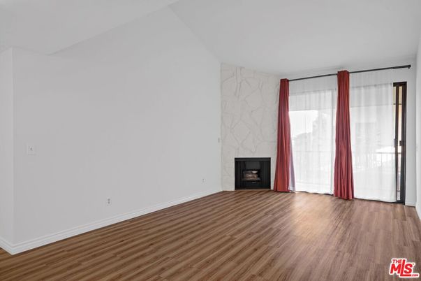 Empty room, Fireplace, Interior, Wood Texture Flooring