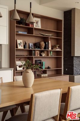 Dining room, Interior