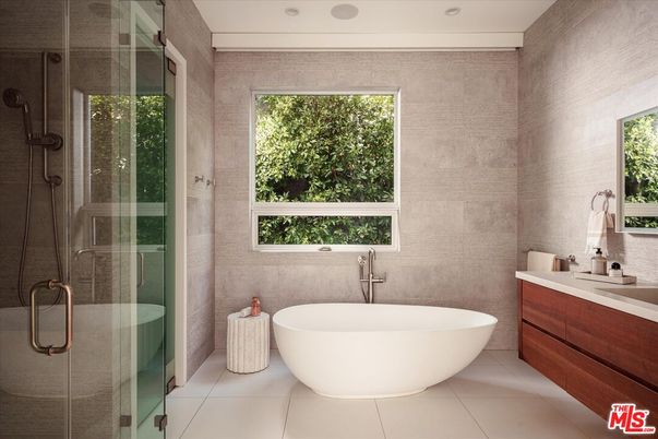 Bathroom, Free Standing Baths, Glass Shower, Interior