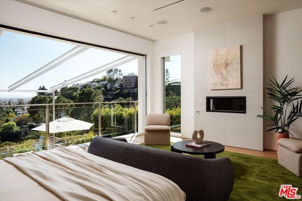 Bedroom, Fireplace, Interior, Recessed Lighting