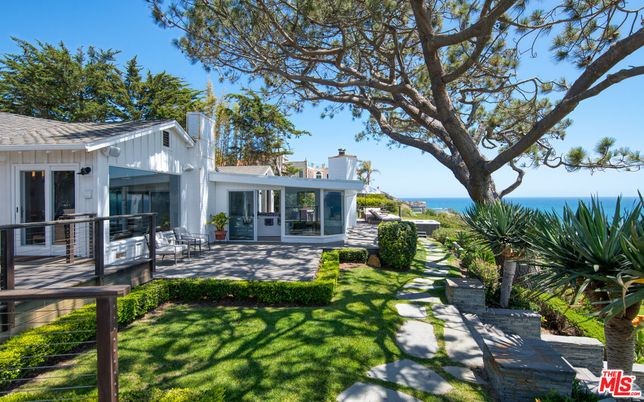 Backyard, Exterior, Water