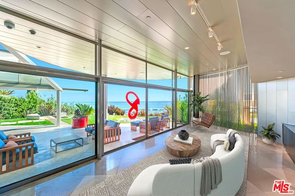 Interior, Living room, Recessed Lighting, Water