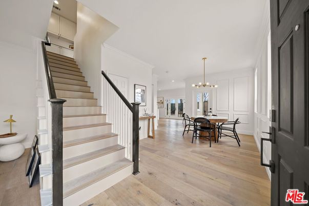 Dining room, Interior, Pendant Lights, Recessed Lighting, Wood Texture Flooring
