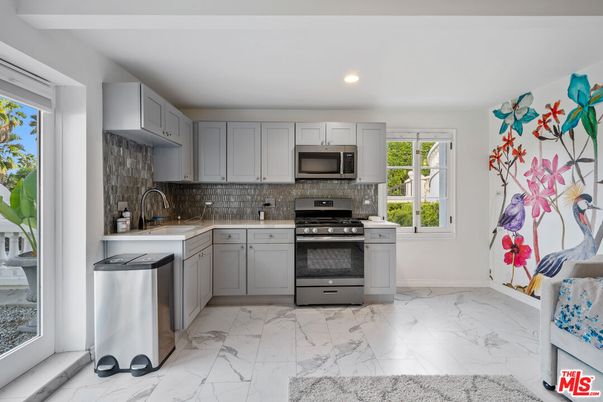 Interior, Kitchen, Marble, Recessed Lighting, Stainless Steel Appliances