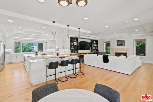 Fireplace, Interior, Kitchen, Living room, Pendant Lights, Recessed Lighting, Wood Texture Flooring