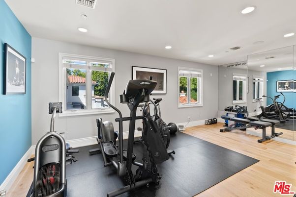 Fitness Equipment, Interior, Recessed Lighting, Wood Texture Flooring