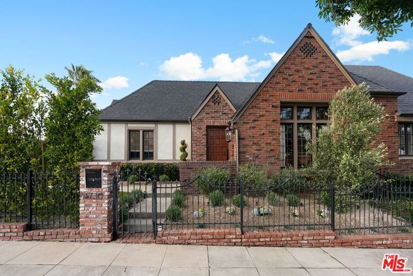 Exterior, Facade, Brick Facade, Tudor Revival