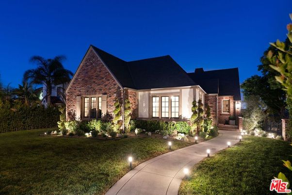 Exterior, Facade, Brick Facade, Tudor Revival