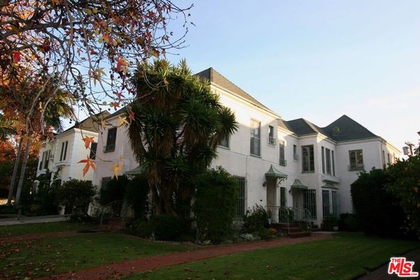 Exterior, Facade, French Provincial