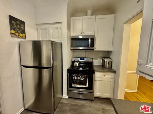 Interior, Kitchen, Stainless Steel Appliances, Wood Texture Flooring