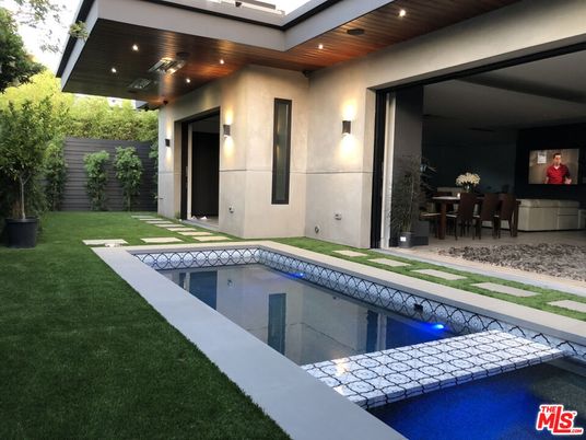Backyard, Exterior, Pool