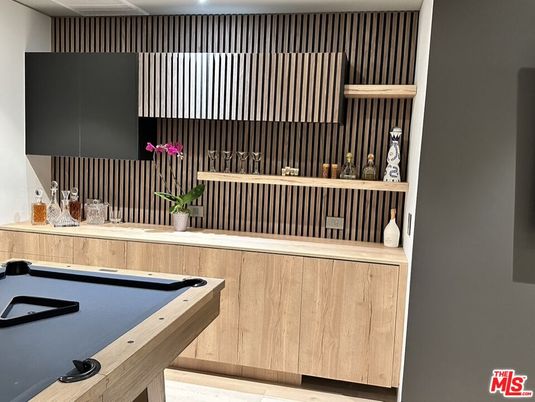 Billiard Table, Game Room, Interior, Wine Storage