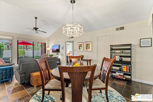 Dining room, Interior, Pendant Lights