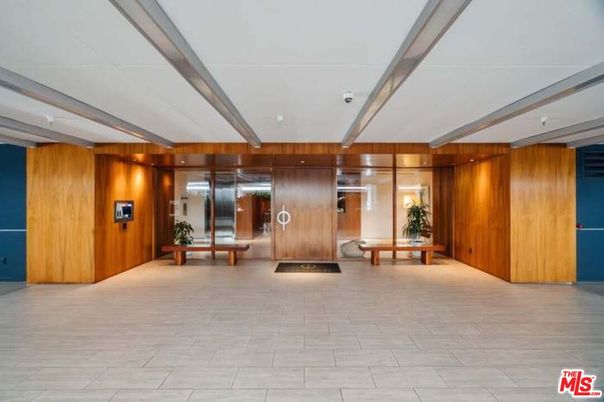 Elevator, Interior, Wooden Walls
