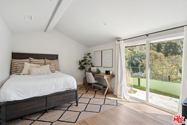 Bedroom, Home Office, Interior, Recessed Lighting, Wood Texture Flooring