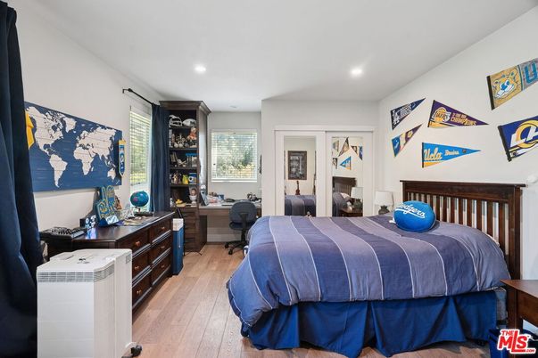 Bedroom, Home Office, Interior, Recessed Lighting, Wood Texture Flooring