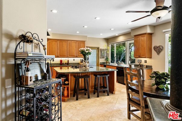 Interior, Kitchen, Recessed Lighting