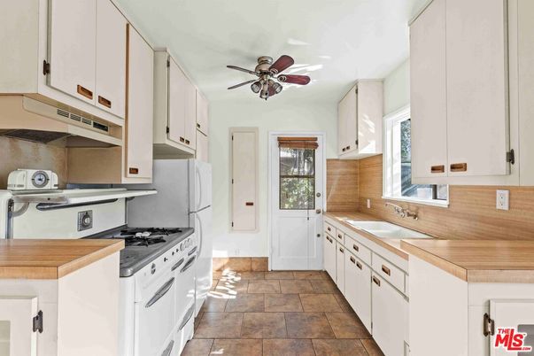 Interior, Kitchen