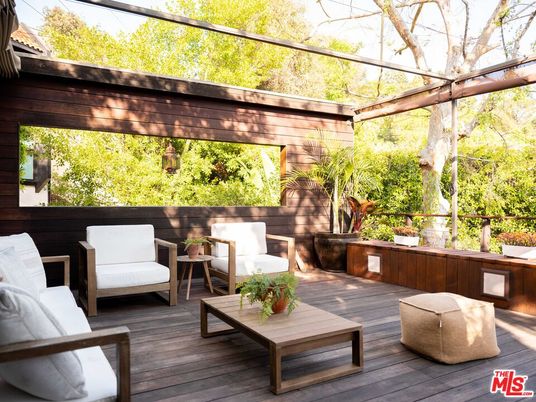 Exterior, Wood Texture Flooring